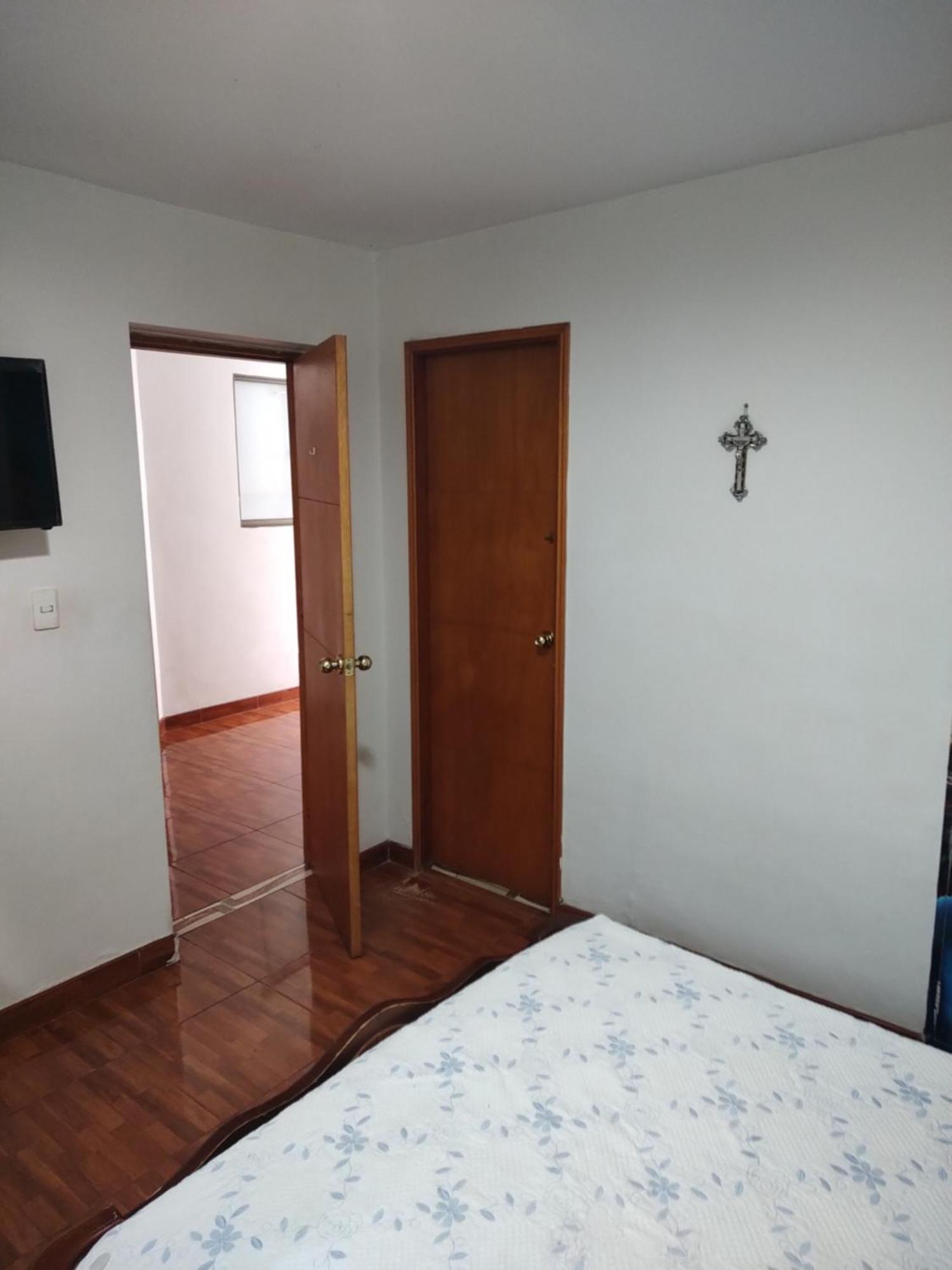 Noras Homestay Laureles Medellín Exteriör bild